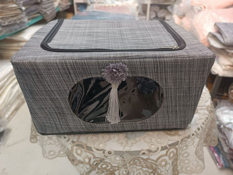 خرید انلاین بقچه لباس برزنتی میلهدار