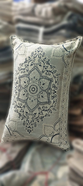 روبالشتی مخمل یک رو طرحدار یک رو مخمل ساده