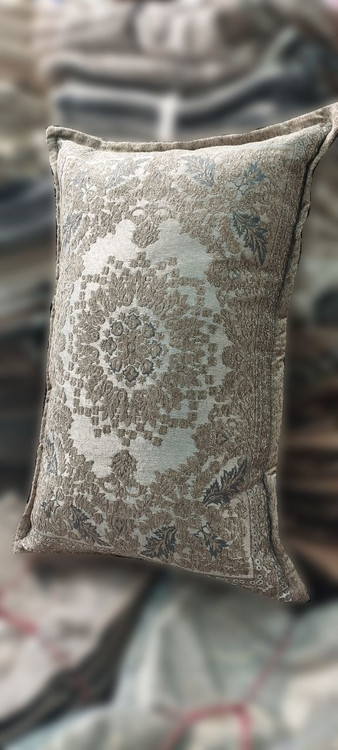 روبالشتی مخمل مغزی دوزی قهوه ای